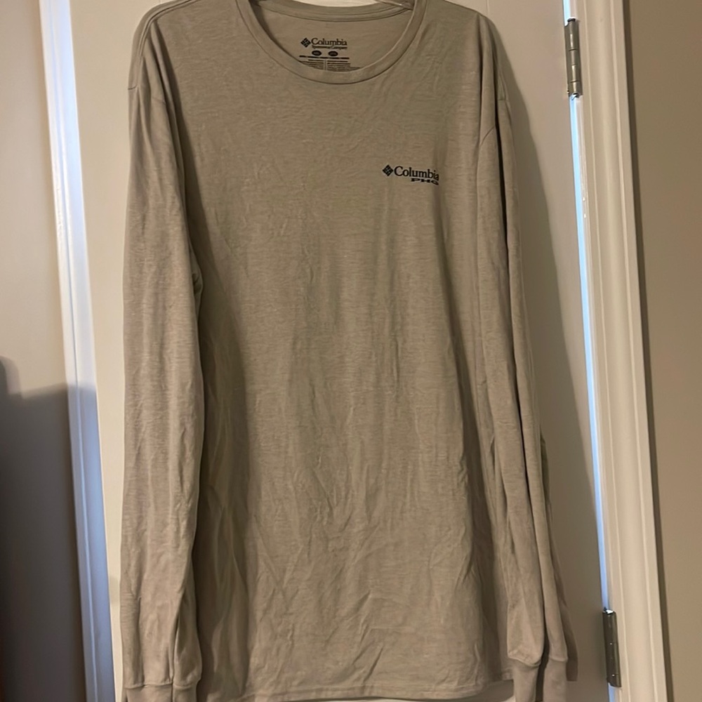 Columbia men’s long sleeve